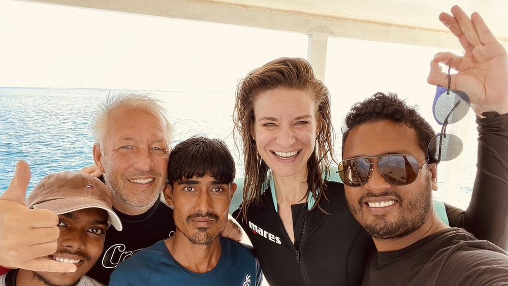 TSK customer story-Maldives dive crew
